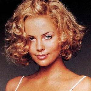 Medium Short Hair Curled Ideas