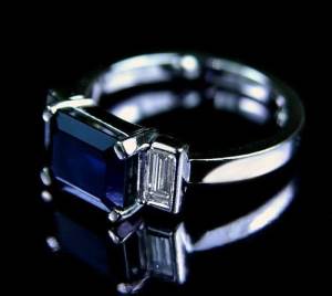 Unique Sapphire Engagement Rings Design