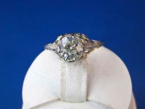 Vintage Engagement Rings for Women