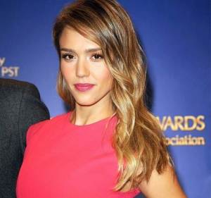 Jessica Alba Short Hairstyles 2013