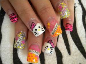 Hello Kitty Nail Art Tutorial