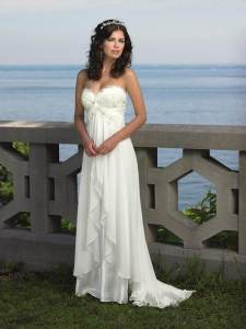 Wedding Dress Styles on the Beach for Women
