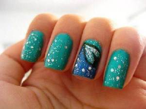 Teal Nails with Design Glitter